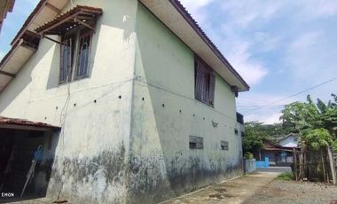 Dijual Rumah Pinggir Jalan cocok untuk Usaha, 450 Meter Pasar Patikraj