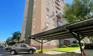 DEPARTAMENTO 4 AMBIENTES C/ESPACIO DE COCHERA