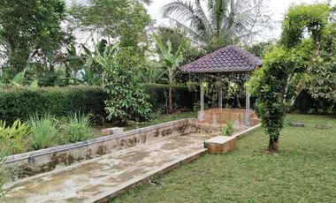 FULL BESERTA ISINYA  RUMAH BERNUANSA VILA  SEJUK DAN AIR NORMAL