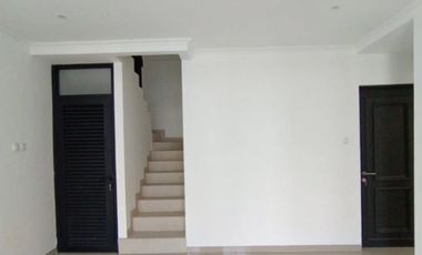 rumah baru di Rempoa, bebas banjir dekat mrt Lebak bulus