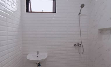 rumah baru di Rempoa, bebas banjir dekat mrt Lebak bulus