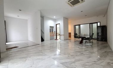 Ada Private Lift Dijual Townhouse 5 Lt di Springhill Golf Residence