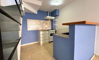 Departamento tipo duplex de 2 ambientes con balcon