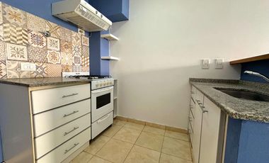 Departamento tipo duplex de 2 ambientes con balcon