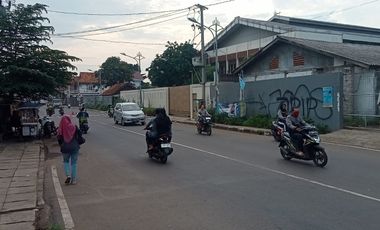 Gudang  di Bantar Gebang Bekasi
