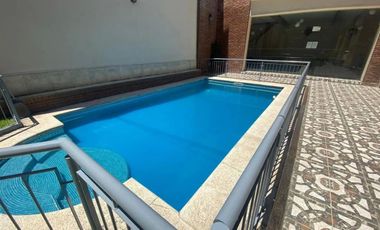 Amplio Monoambiente Divisible Tipo Loft con Balcón Terraza