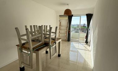 DEPAERTAMENTO 2 AMBIENTES AMUEBLADO