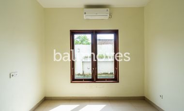 Dijual Dua Villa Berdampingan Di Kesiman Kertalangu