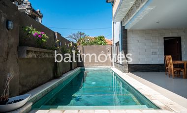 Dijual Dua Villa Berdampingan Di Kesiman Kertalangu