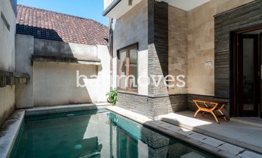 Dijual Dua Villa Berdampingan Di Kesiman Kertalangu