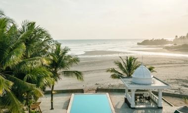 Dijual villa super mewah di Tabanan, dekat dengan pantai