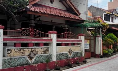 Rumah induk dan kos di Gambiran Umbulharjo Yogyakarta
