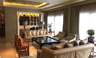 Capital Residence 3 Bedrooms Large