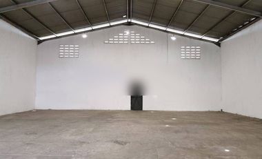 Gudang Siap Pakai di Bandara mas luas 450 m