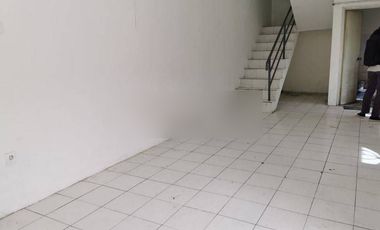 Gudang Siap Pakai di Bandara mas luas 450 m