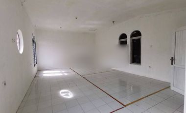 Gudang Siap Pakai di Bandara mas luas 450 m