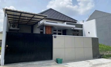 rumah cantik singopuran Kartosuro