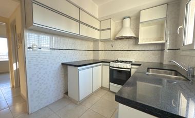 Departamento de 2 ambientes con balcon