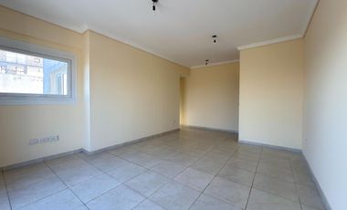 Departamento de 2 ambientes con balcon
