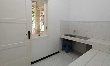 Murahh Disewakan rumah galaxy bumi permai / araya 2