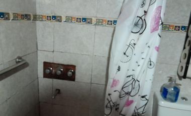 CASA EN VENTA EN ISIDRO CASANOVA