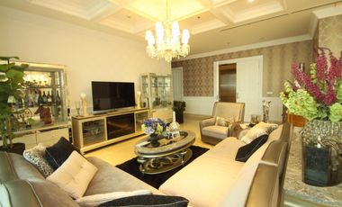 Disewa Apartment Pakubuwono Signature 4BR uk320m2 Funished at jaksel