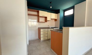 Departamento de 3 ambientes con balcon