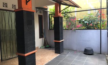 dijual rumah di sleman dekat kampus ugm jalan kaliurang km 6 mlati