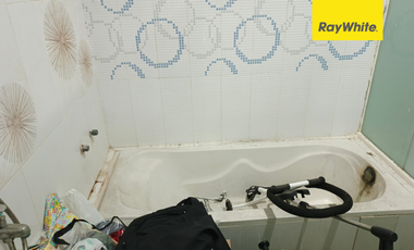 RUMAH MINIMALIS LA DIVA MENGANTI FULL FURNISHED 2 LANTAI