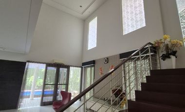 ROYAL RESIDENCE HOUSE FOR RENT IN WIYUNG, WEST SURABAYA, NEAR PAKUWON CITRALAND AND GRAHA FAMILY WITH SWIMMING POOL