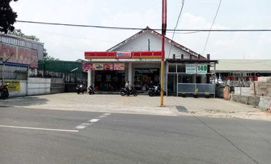 Disewakan  Tanah dan bangunan, Lokasi sangat strategis kec Bogor Barat