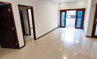 Rumah 2 Lantai Minimalis, Buana Raya Denpasar Barat