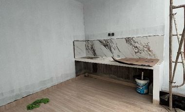 RUMAH Mewah 2 lantai Siap Huni! Akses premium Bebas banjir