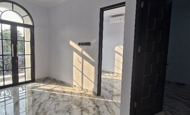 Rumah Mewah Sultan Siap Huni! Bebas banjir Akses Premium