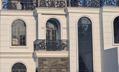 Rumah Mewah 2 Lantai Dekat Lrt &Tol! Bebas Banjir Free biaya