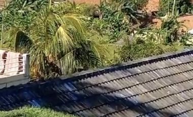 VILLA CANTIK 200 METER PANTAI CARITA ANYER 3 LT. FULLY FURNISHED SHM