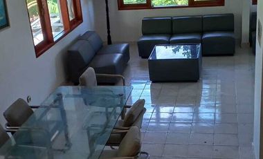 VILLA CANTIK 200 METER PANTAI CARITA ANYER 3 LT. FULLY FURNISHED SHM