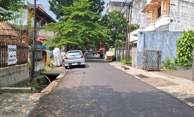 Dijual Rumah  Hitung Tanah di Jalan Kautamaan Istri