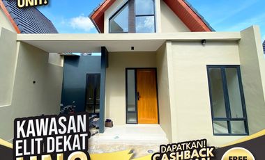 Rumah Mewah Desain Modern, Dekat UNS, Dekat Pusat Keramaian