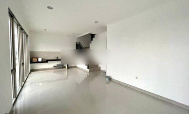 Disewa Murah Rumah 2 Lantai PIK 2 Ukuran 8x10 Siap Huni