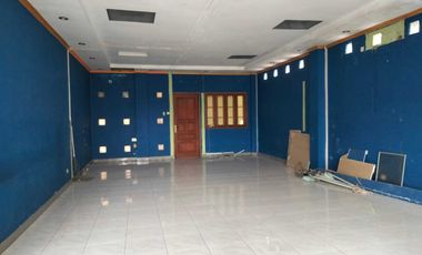 Jual bangunan kantor di jl Ringroad selatan sewon bantul yogyakarta