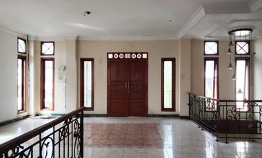 Jual bangunan kantor di jl Ringroad selatan sewon bantul yogyakarta