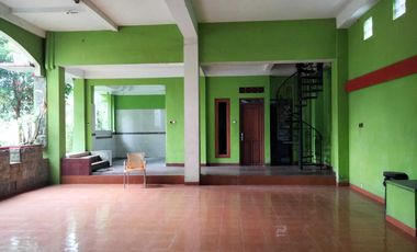 Jual bangunan kantor di jl Ringroad selatan sewon bantul yogyakarta