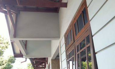 Rumah Kantor KOTABARU Yogyakarta parkir luas Lt 471 m² SHM-IMB