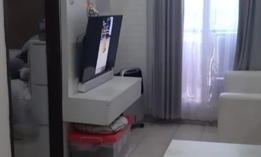 Apartemen sunter park view, 2 bedroom furnished lantai sedang