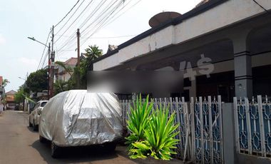 Murah Bngt Rumah Lama di Rawamangun Jakarta Timur
