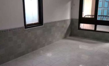 Di Jual Rumah Cantik Minimalis & 4 kostsan Dekat Toll Baros Cimahi