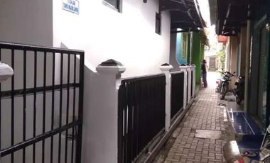 Di Jual Rumah Cantik Minimalis & 4 kostsan Dekat Toll Baros Cimahi