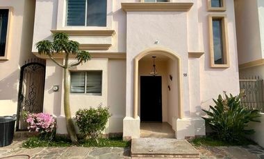 Casa En Renta En Villa California, Tlajomulco.