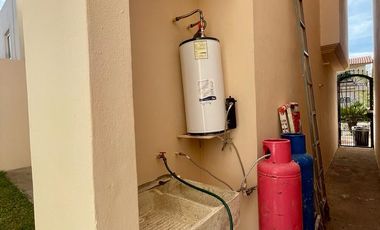 Casa En Renta En Villa California, Tlajomulco.